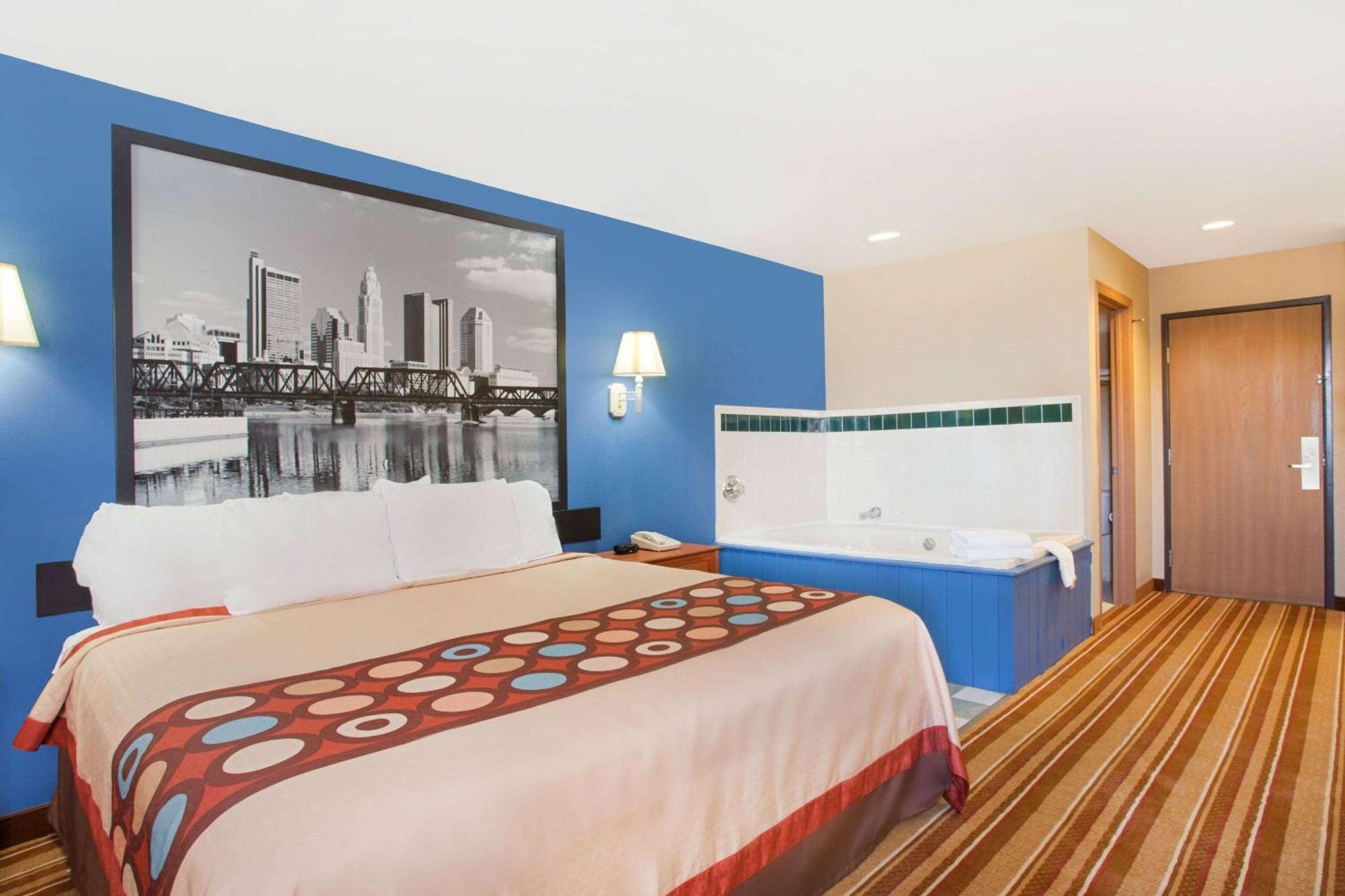 Super 8 By Wyndham Defiance Hotell Exteriör bild